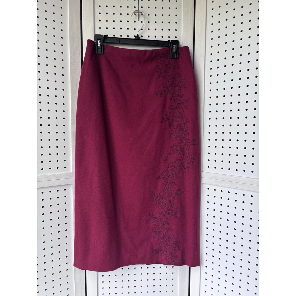 Ann Taylor LOFT Red Wool Blend Floral Rose Embroidered Skirt  Sz. 8 Dark Romance